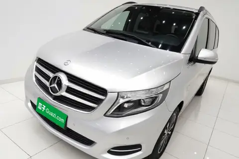 Mercedes-Benz V-Class 2016