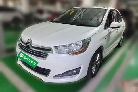 Citroën C4L 2016