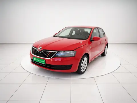 Skoda Rapid Spaceback 2015