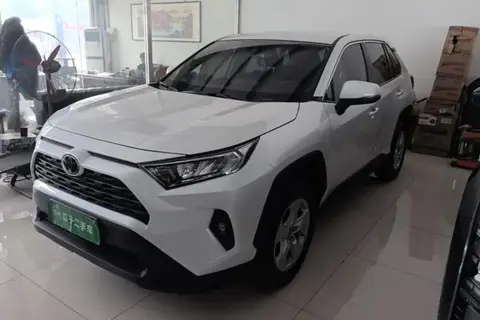 Toyota RAV4 2025