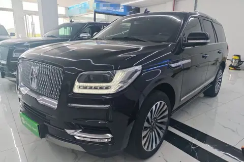 Lincoln Navigator 2021