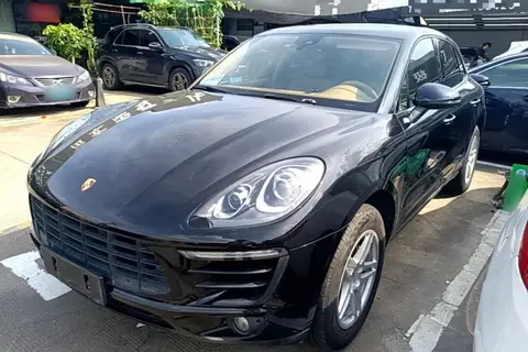 Porsche Macan 2016