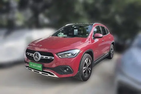 Mercedes-Benz GLA 2021