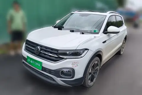 Volkswagen Tacqua 2022