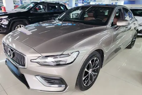 Volvo S60 2021