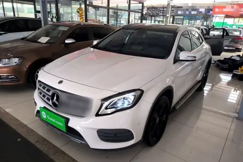 Mercedes-Benz GLA 2019