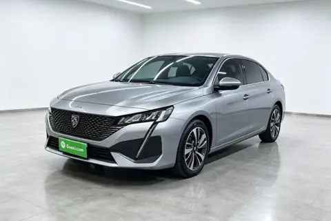 Peugeot 408 2023
