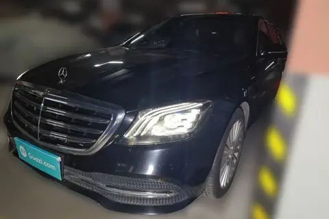 Mercedes-Benz S-Class 2020