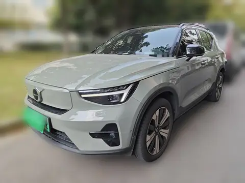 Volvo XC40 2023