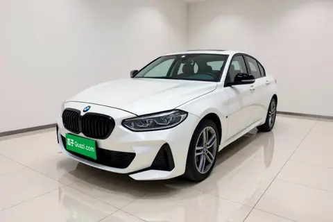 BMW 1 Series 2021