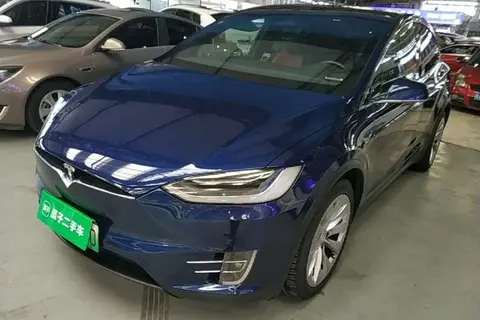 Tesla Model X 2018