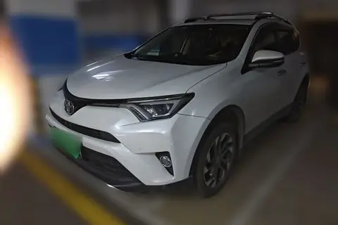 Toyota RAV4 2016