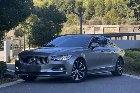 Volvo S90 2020