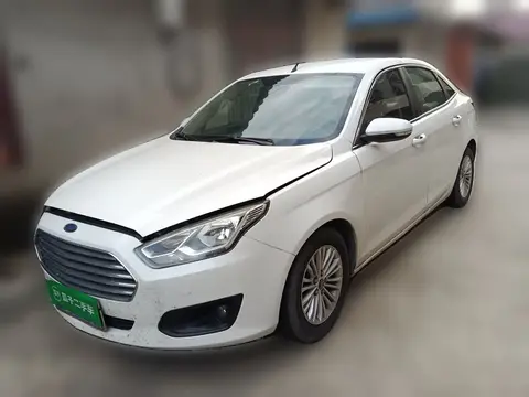 Ford Escort 2015