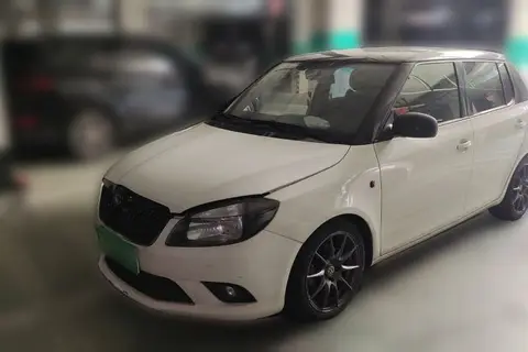 Skoda Fabia 2014
