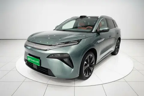 BYD Tang L 2025