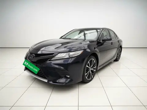 Toyota Camry 2019