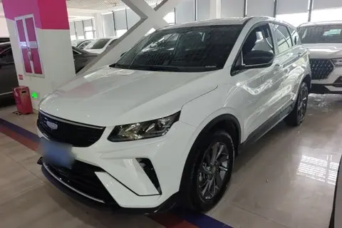 Geely Coolray 2025