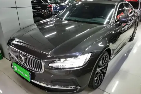 Volvo S90 2024