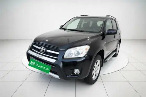Toyota RAV4 2011