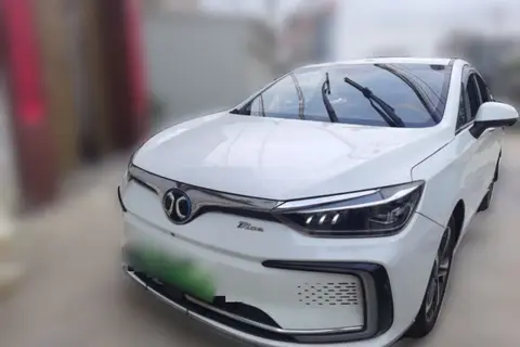 BAIC EU5 2018