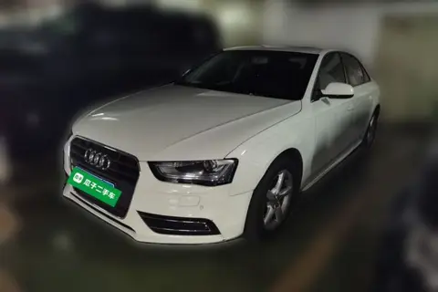 Audi A4L 2015
