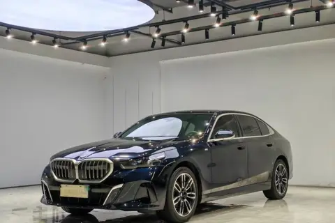 BMW 5 Series 2024