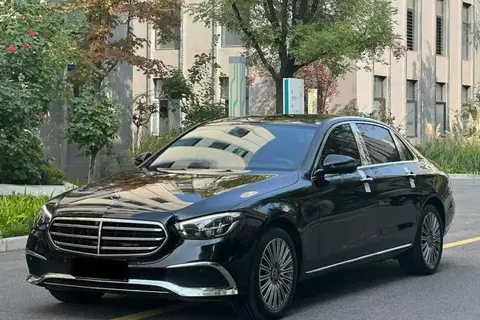 Mercedes-Benz E-Class 2023