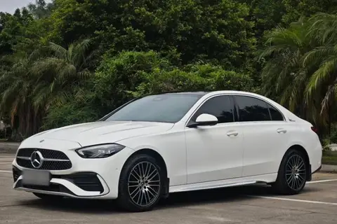 Mercedes-Benz C-Class 2025