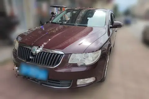 Skoda Superb 2013