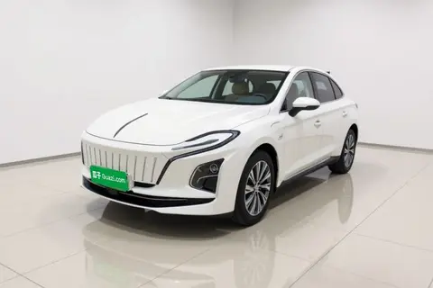 Hongqi E-QM5 2024