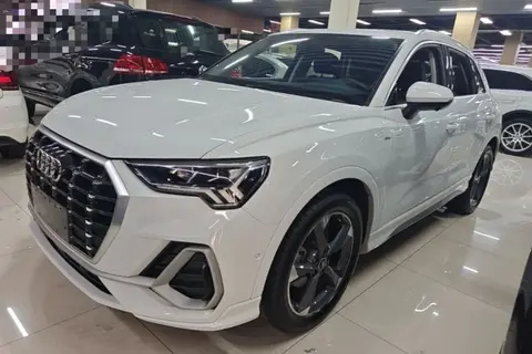 Audi Q3 2021