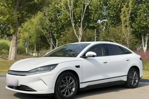 BYD Qin L 2025