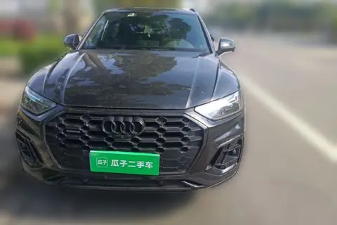 Audi Q5L 2024