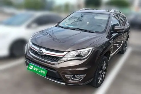 BYD S7 2016