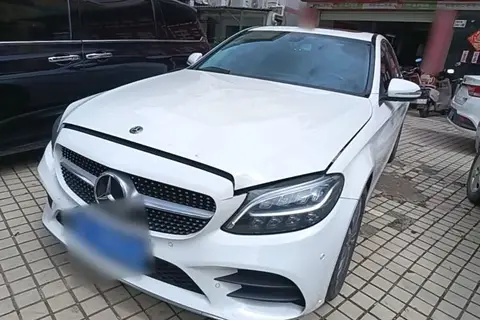 Mercedes-Benz C-Class 2020