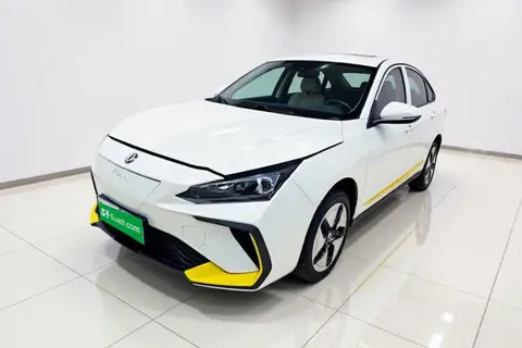 Dongfeng E70 2023