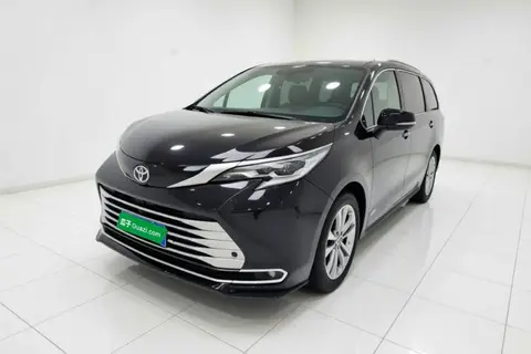 Toyota SIENNA 2023