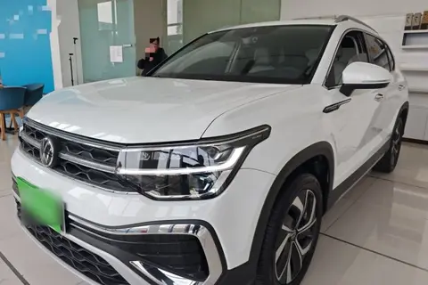 Volkswagen Tharu 2024