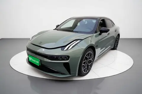 ZEEKR 001 2024