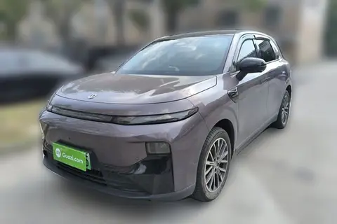Leapmotor B10 2025