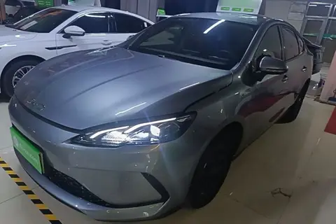 BYD Seal 05 2025