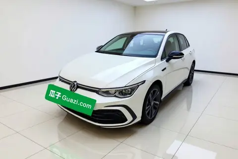 Volkswagen Golf 2024