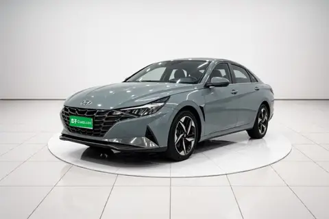 Hyundai Elantra 2021