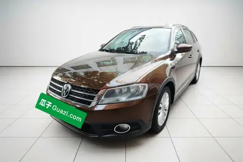 Volkswagen Cross Lavida 2014