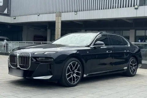 BMW 7 Series 2023