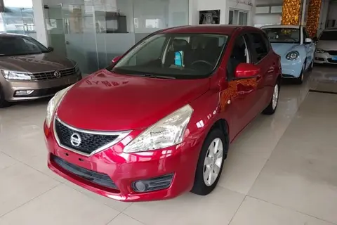 Nissan Tiida 2014