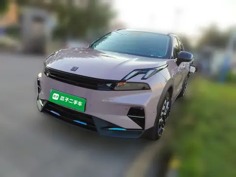 Lynk & Co 06 EM-P 2024