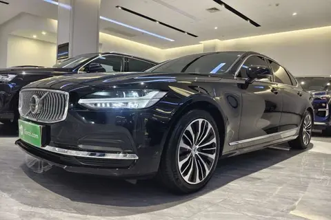 Volvo S90 2024