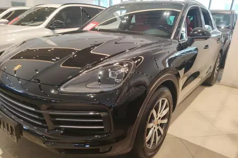 Porsche Cayenne 2021